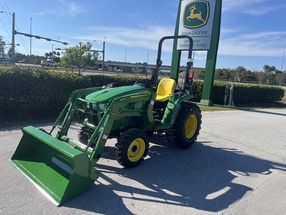 Image of John Deere 3025E