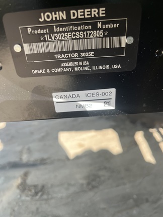Pre-Owned John Deere 3025E in Fort Myers, FL Photo 5