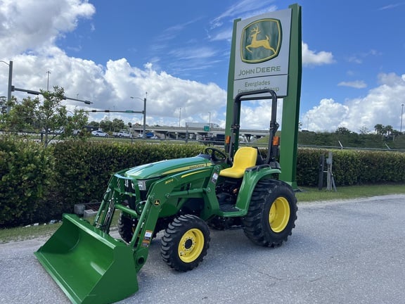Image of John Deere 3038E