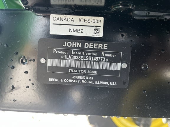 Pre-Owned John Deere 3038E in Immokalee, FL Photo 5