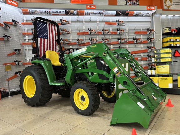Image of John Deere 3038E