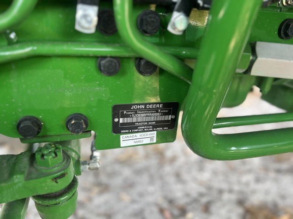 Pre-Owned John Deere 3039R in Plant City, FL Photo 6