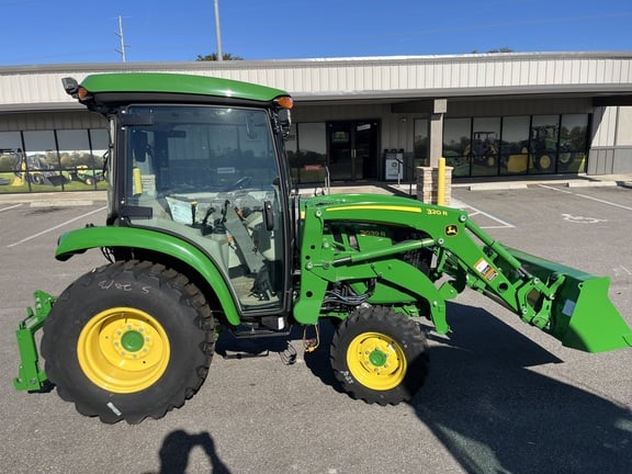 Image of John Deere 3039R