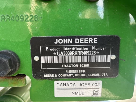Pre-Owned John Deere 3039R in Immokalee, FL Photo 6