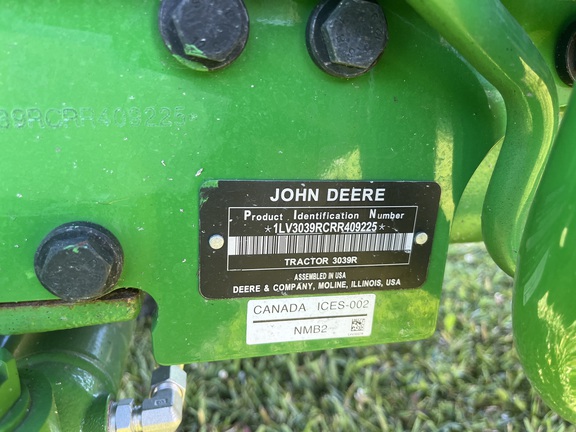 Pre-Owned John Deere 3039R in Okeechobee, FL Photo 5