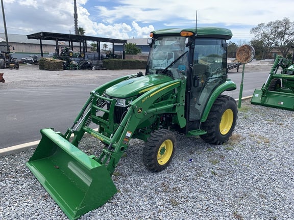 Image of John Deere 3039R