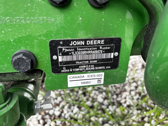 Pre-Owned John Deere 3039R in Plant City, FL Photo 5