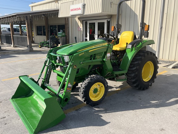 Image of John Deere 3043D