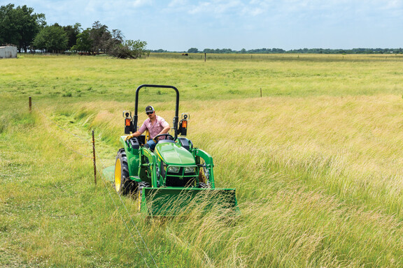 Pre-Owned John Deere 3043D in Plant City, FL Photo 2