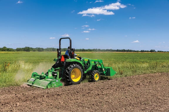 Pre-Owned John Deere 3043D in Plant City, FL Photo 3