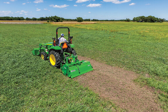 Pre-Owned John Deere 3043D in Plant City, FL Photo 4