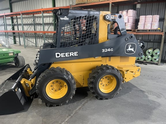 Image of John Deere 324G