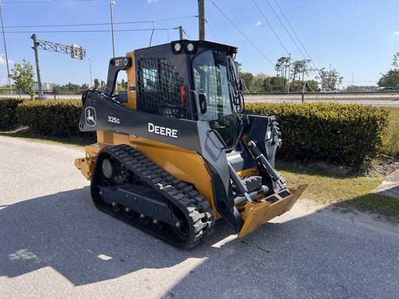 Image of John Deere 325G