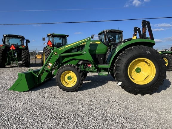 Image of John Deere 4044M
