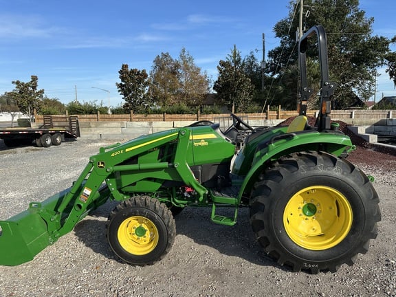 Image of John Deere 4044M