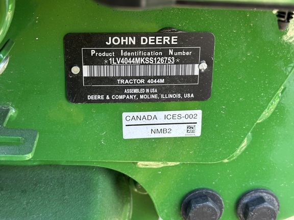 Pre-Owned John Deere 4044M in St Cloud, FL Photo 5