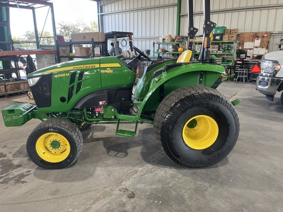 Image of John Deere 4066M