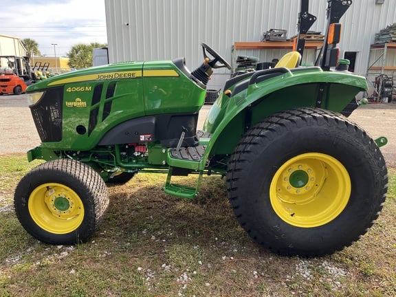 Image of John Deere 4066M