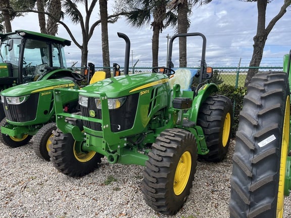 Image of John Deere 5067E