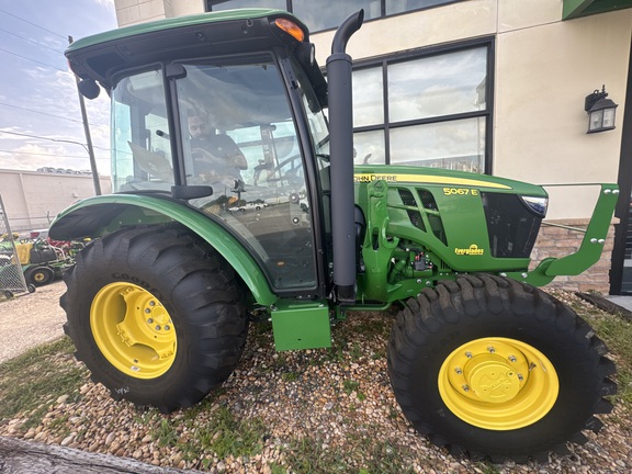 Pre-Owned John Deere 5067E in WINTER PARK, FL Photo 5