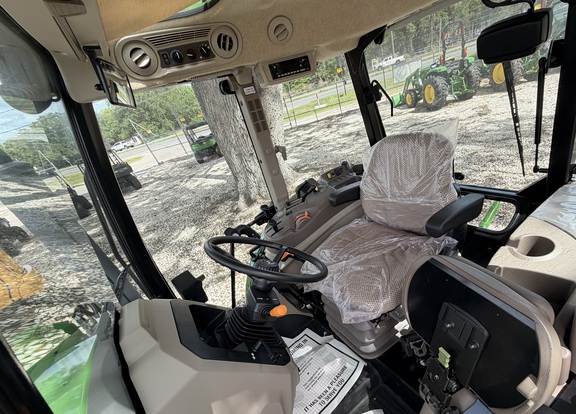Pre-Owned John Deere 5075E in Fort Pierce, FL Photo 5