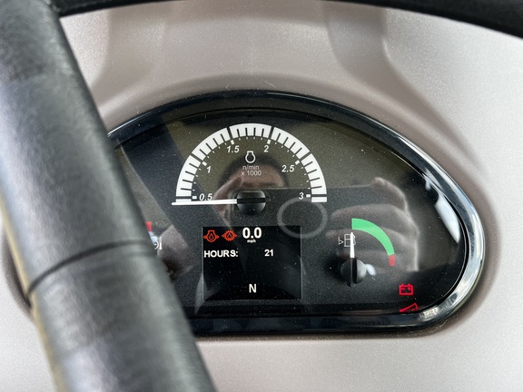 Pre-Owned John Deere 5075GN in Plant City, FL Photo 5