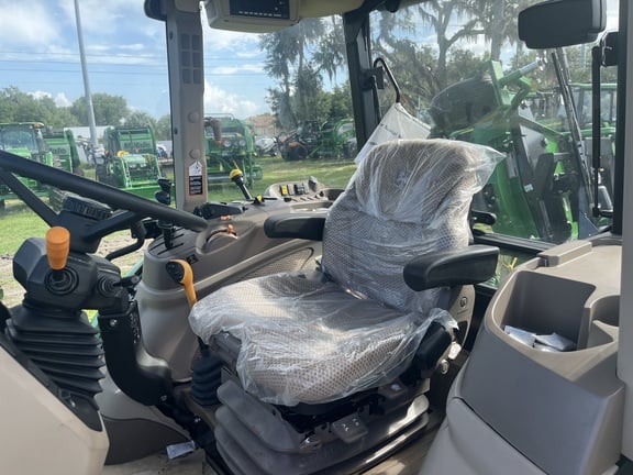 Pre-Owned John Deere 5130M in Leesburg, FL Photo 5