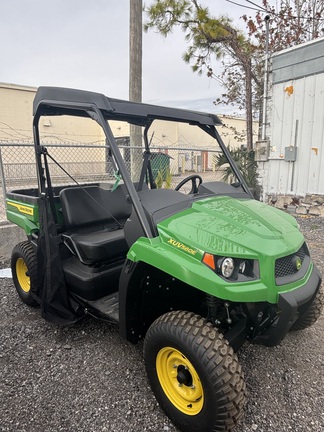 Image of John Deere 560E