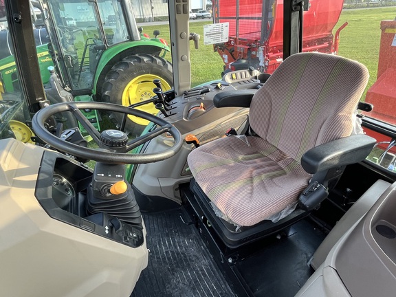 Pre-Owned John Deere 6105E in Okeechobee, FL Photo 5