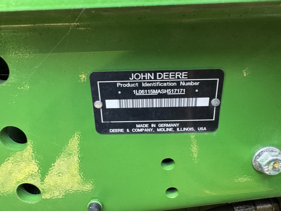 Pre-Owned John Deere 6115M in Belle Glade, FL Photo 7