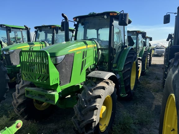 Image of John Deere 6120E