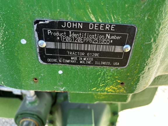 Pre-Owned John Deere 6120E in Loxahatchee, FL Photo 5