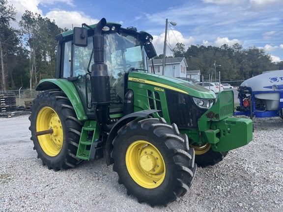 Image of John Deere 6120M