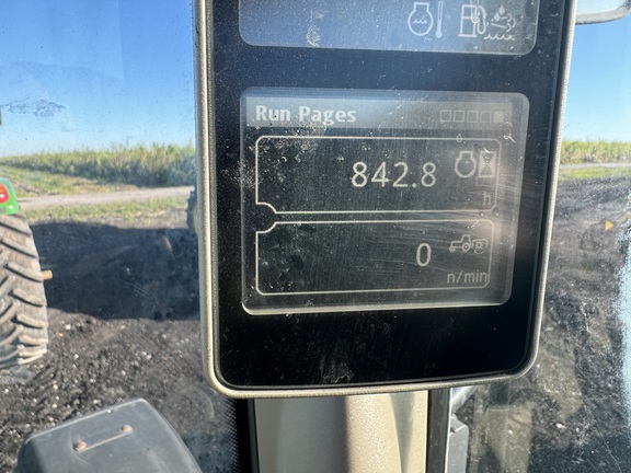 Pre-Owned John Deere 6120M in Belle Glade, FL Photo 5
