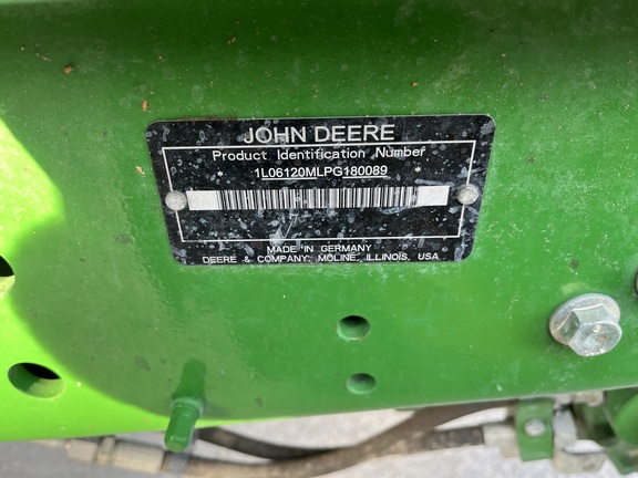 Pre-Owned John Deere 6120M in Okeechobee, FL Photo 7