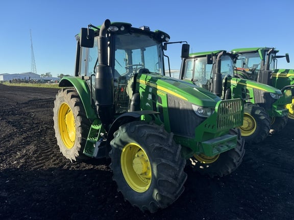 Image of John Deere 6120M
