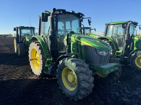 Image of John Deere 6120M