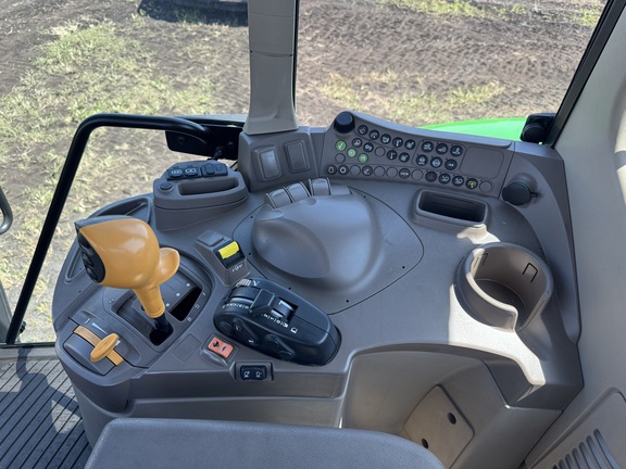 Pre-Owned John Deere 6125M in Belle Glade, FL Photo 5