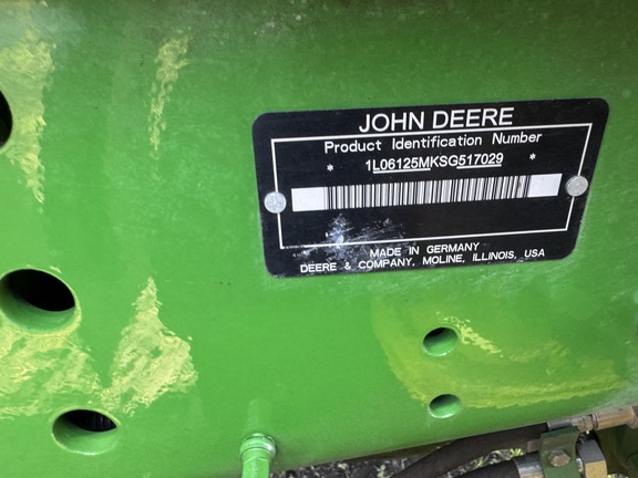Pre-Owned John Deere 6125M in Belle Glade, FL Photo 7