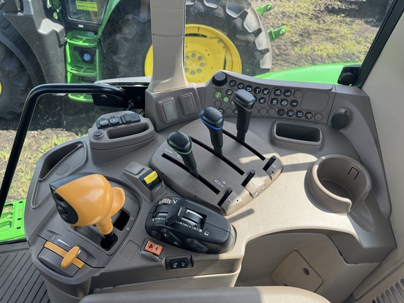 Pre-Owned John Deere 6140M in Belle Glade, FL Photo 5
