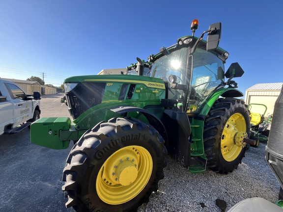 Image of John Deere 6195R