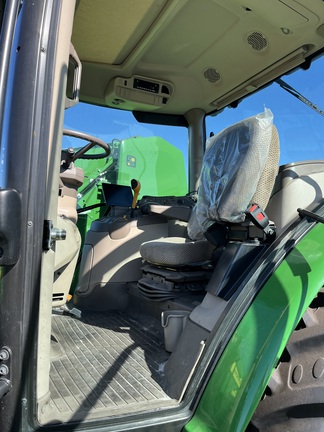 Pre-Owned John Deere 6R 130 in Okeechobee, FL Photo 7