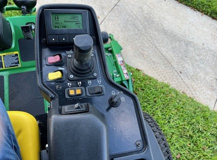 Pre-Owned John Deere 7400A in Boynton Beach, FL Photo 7
