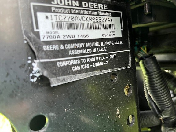 Pre-Owned John Deere 7700A in Boynton Beach, FL Photo 9