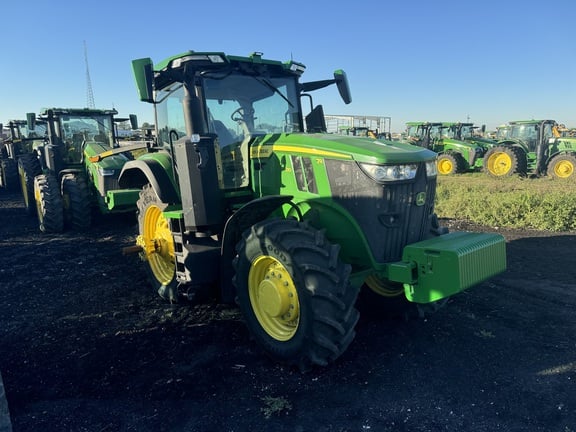 Image of John Deere 7R 210