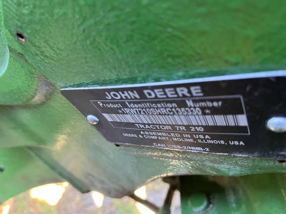 Pre-Owned John Deere 7R 210 in Okeechobee, FL Photo 6