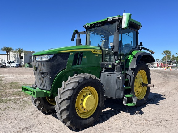 Image of John Deere 7R 210