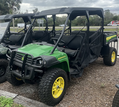 Image of John Deere 825M
