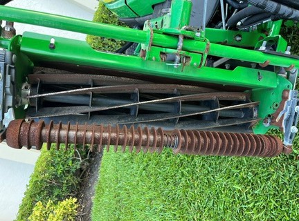 Pre-Owned John Deere 8900A in Boynton Beach, FL Photo 5