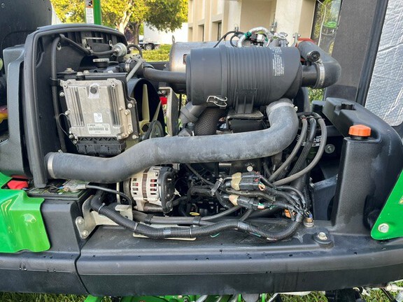 Pre-Owned John Deere 8900A in Boynton Beach, FL Photo 10